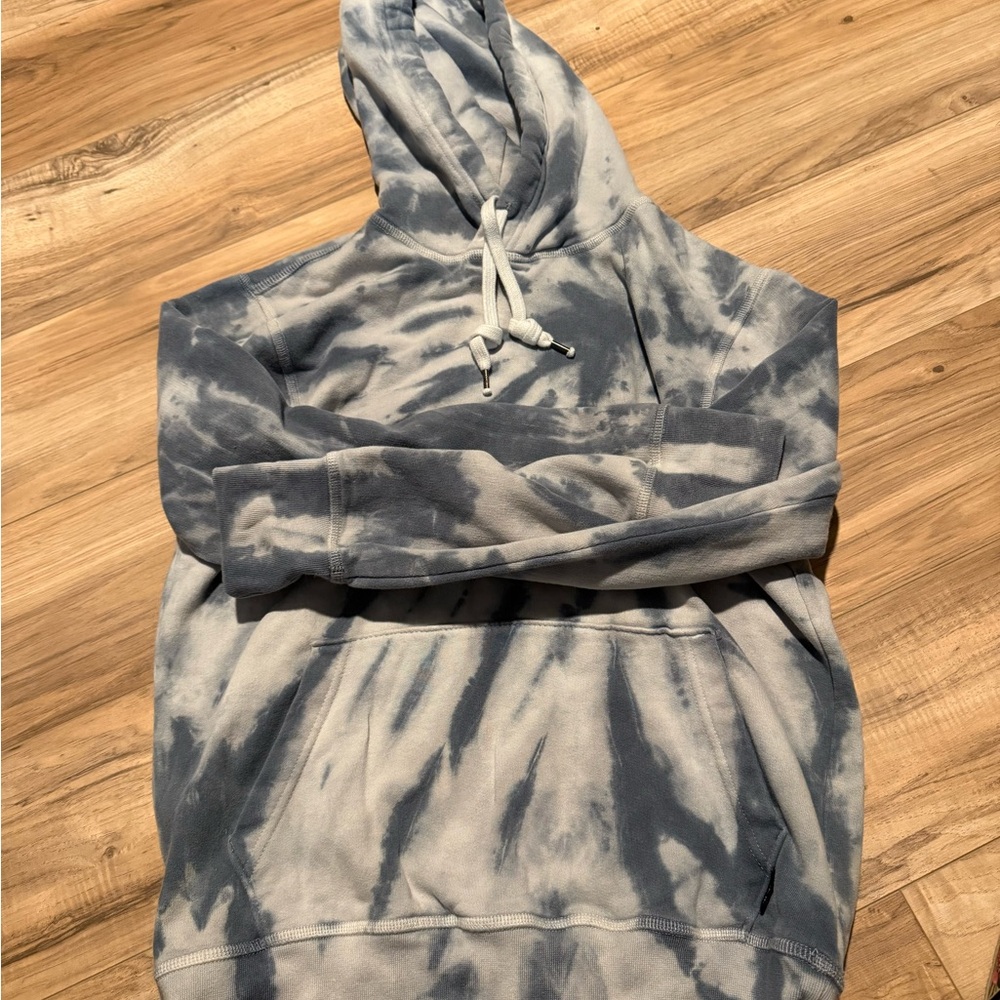 American Eagle Outfitters Soft Hoodie in Blue and White